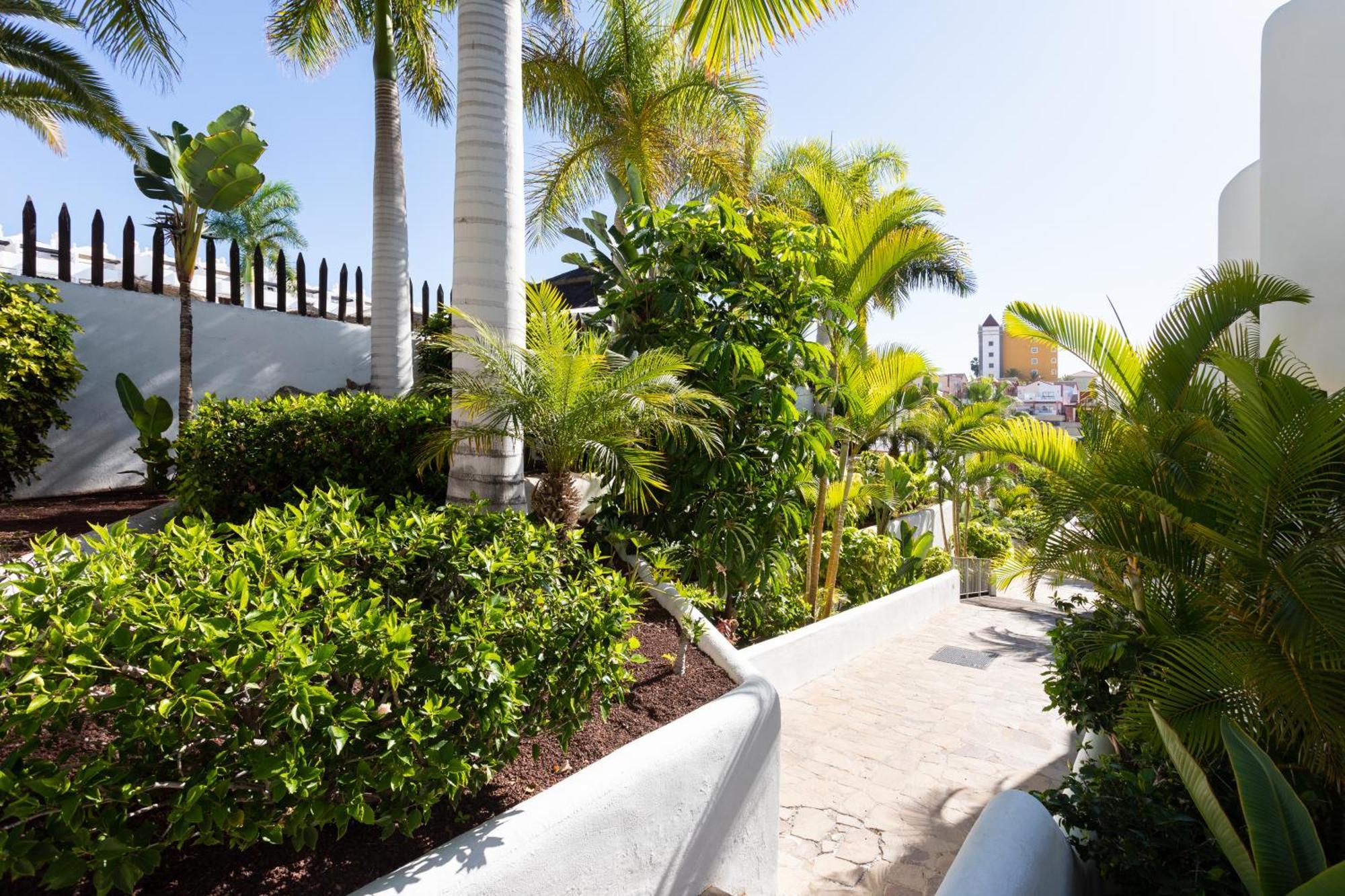 The Paradise Suites By Anne, Charm Apartment In Adeje Costa Adeje  ภายนอก รูปภาพ
